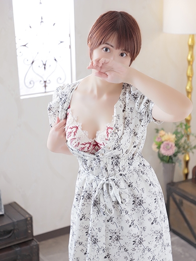 福岡中洲トクヨク/LIPS（リップス）かなで【甘い吐息と胸元の魔力】の画像